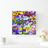 Stiefmütterchen-Uhr Quadratische Wanduhr (Zuhause)