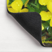 Stiefmütterchen und der Regen Mousepad (Ecke)