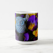 Stiefmütterchen und Uhu-Tasse Kaffeetasse (Mittel)