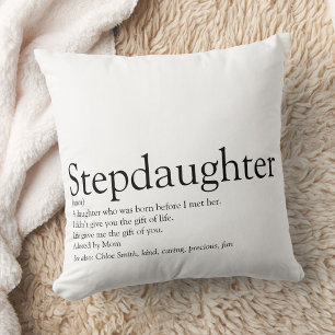 Stieftochter Definition Schwarz und Weiß Modern Kissen