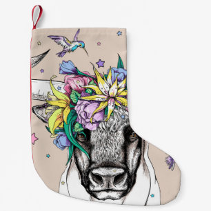 Stier aus niedlichem Cartoon in einem Blumenkranz. Kleiner Weihnachtsstrumpf