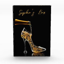 Stiletto und Sparkling Wine Bar display Fotoblock