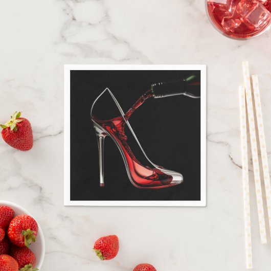 Stiletto und Wein Serviette (Beispiel)