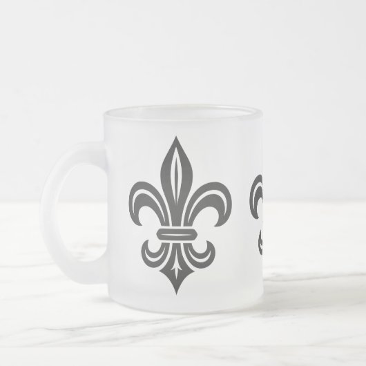"Stilisierte Fleur-de-lis" Tasse (Links)