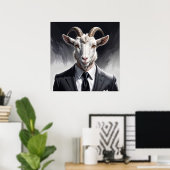 Stilisierte gehörnte Figur in scharfer formaler Kl Poster (Heimbüro)