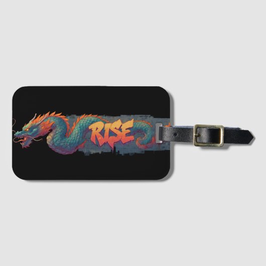 Stilisierte Graffiti Dragon Mural mit Bold 'RISE' Gepäckanhänger (Vorderseite (Horizontal))