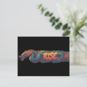 Stilisierte Graffiti Dragon Mural mit Bold 'RISE' Postkarte (Stehend Vorderseite)