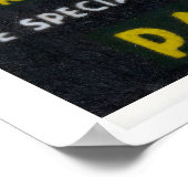 Stilisierte Hand hält ein Parfümfläschchen Poster (Ecke)