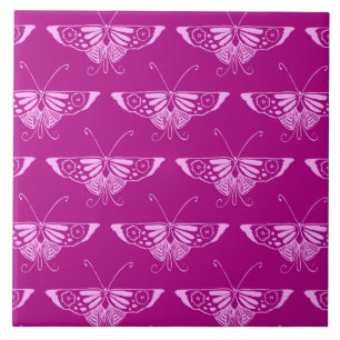 Stilisierter Deko-Schmetterling - Magenta und Rosa Fliese