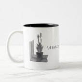 Still life aloe vera pot Pflanze zeichnend realist Zweifarbige Tasse (Links)