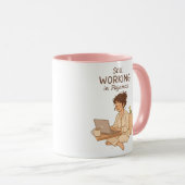 Still Working in Pajamas – Cozy Work-from-Home Mug Tasse (VorderseiteRechts)