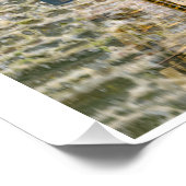 Stille Begegnung – Boot vor alter Mauer Poster (Ecke)