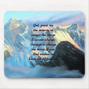 Stille Gebet mit Panoramablick Mount Everest Mousepad