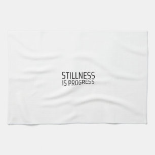 Stille ist Fortschritt Minimalistische Schreibmasc Geschirrtuch