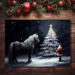 Stille Nacht - Schönes Pferd und Weihnachten<br><div class="desc">Feiern Sie die Saison mit unserer Silent Night - Beautiful Horse und Weihnachten Weihnachtskarte. Mit einem majestätischen Pferd, dem Weihnachtsmann und einem schneebedeckten Weihnachtsbaum strahlt es das friedliche und ruhige Ambiente des Urlaubs aus. Mit dieser bezaubernden Karte können Sie die Magie der Urlaubssaison erleben. Im Inneren Gruß - "Wir wünschen...</div>