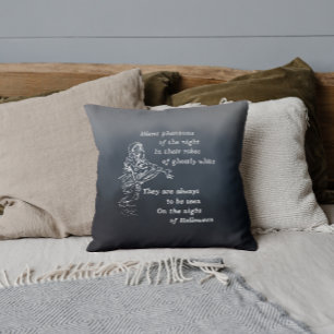 Stille Phantome der Nacht - Vintages Halloween Kissen