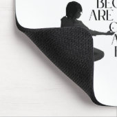 Stille Schmerzen - Minimalistisches Design für emo Mousepad (Ecke)