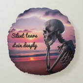 Stille Tränen färben tief | Rundes Kissen (Vorderseite)
