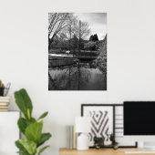 Stille Wasser Monochrome Landschaft  Poster (Heimbüro)