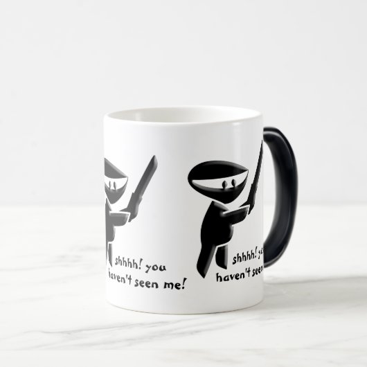 Stiller schwarzer ninja Meuchelmörder, bewaffnet Verwandlungstasse (VorderseiteRechts)