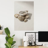 Stillleben mit Austernschale und Perle Poster (Heimbüro)