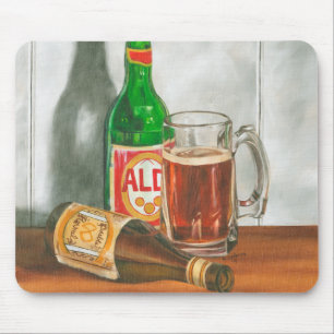 Stillleben mit Bier durch Jennifer Goldberger Mousepad