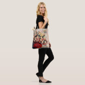 Stillleben mit Chrysanthemen von Claude Monet Tasche (Am Model)