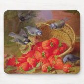 Stillleben mit Erdbeeren und Bluetits Mousepad (Vorne)