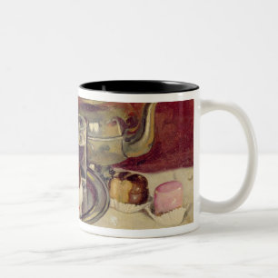 Stillleben mit Kuchen und einer Silber-Teekanne Zweifarbige Tasse