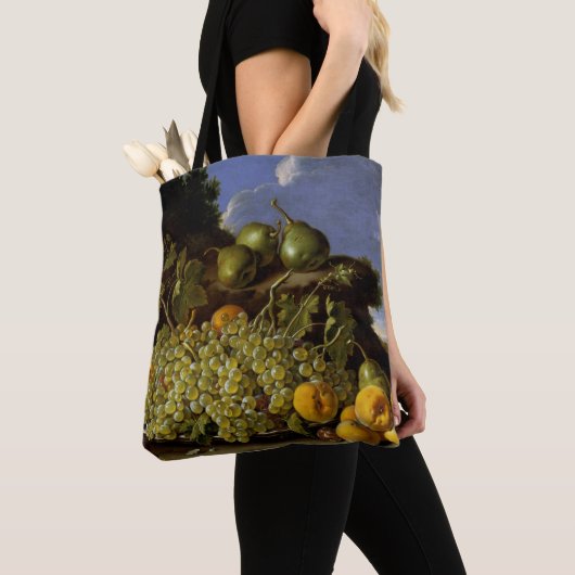 Stillleben mit Platte der Trauben, Pfirsiche, Tasche (Von Nahem)