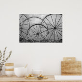 Stillleben mit Wagenrad Poster (Küche)