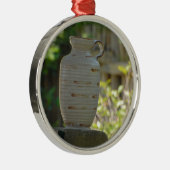 Stillleben Ornament Aus Metall (Rechts)