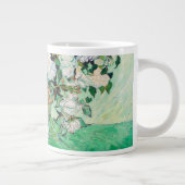 Stillleben Rose in einer Vase von Vincent van Gogh Jumbo-Tasse (Rechts)