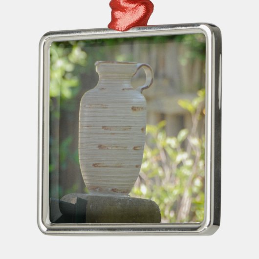 Stillleben Silbernes Ornament (Links)