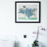 Stillleben: Vase mit Iren von Vincent van Gogh Poster<br><div class="desc">Stillleben: Vase mit Iren von Vincent van Gogh ist ein Vintager Post-Impressionismus der schönen Kunst noch Leben florale Natur Malerei. Ein Bouquet lavender bärtigen Iris-Blume aus einem Frühlingsgarten. Die Vase ist wie ein Krug geformt und voll von Liebe und Romantik lila Blüten. Über den Künstler: Vincent Willem van Gogh (1853-1890)...</div>