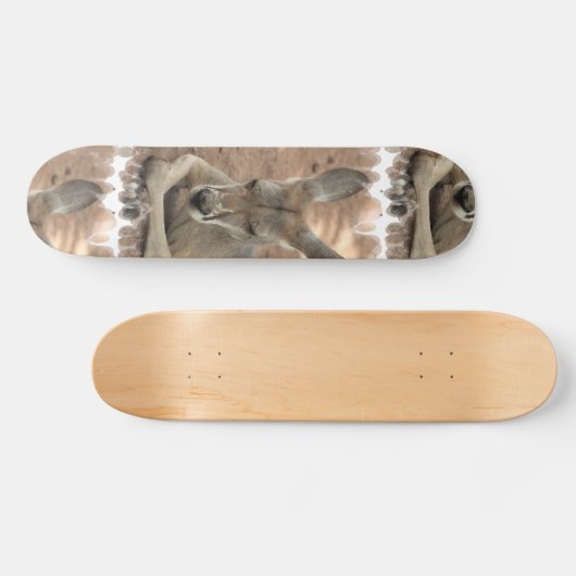 Stillstehendes Känguru-Skateboard Skateboard (Horizontal)