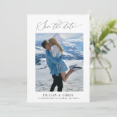 Stilschrift moderne Foto Save the Date Karte (Stehend Vorderseite)