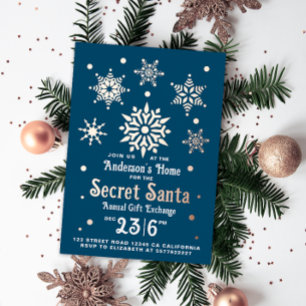 Stilsichere blaue Secret-Santa-Schneeflocken Folien Feiertagskarte