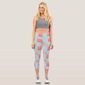 Stilvoll gestuftes Pulver blaue Korallen rosa Capri Leggings (Vorderseite)