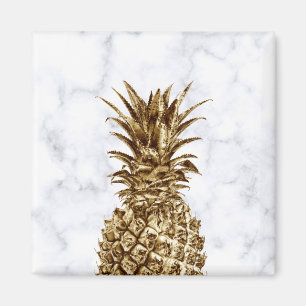 Stilvoll hübscher Ananas aus Girl und weißem Mar Magnet