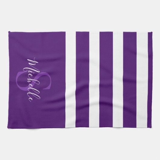 Stilvoll Lila Monogramm Geschirrtuch (Horizontal)