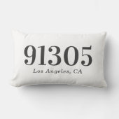 Stilvoll moderner Personalisierter Zip-Code Lendenkissen (Vorderseite)