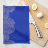 Stilvoll Pfirsichrosa Chinoiserie Muster auf blau Geschirrtuch (Viertel Falte)