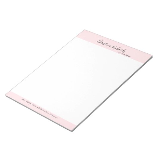 Stilvoll rosa Minimalistisch Notizblock (angewinkelt)