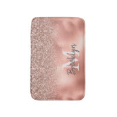 Stilvoll rosa Rose Gold Glitzer Confetti Monogram Badematte (Vorderseite Vertikal)