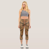 Stilvolle Black Gold Tiger Animal Print Capri Leggings (Vorderseite)