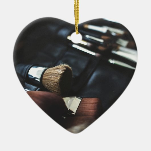 Stilvolle Black Makeup Artist Keramikornament (Vorne)