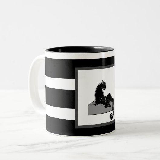 Stilvolle Black Panther Cat White Moderne Zweifarbige Tasse (Vorderseite Links)