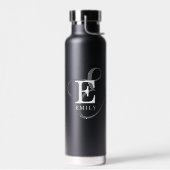 Stilvolle Black Script Monogram und Name Trinkflasche (Links)