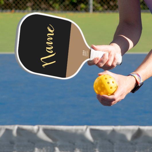 Stilvolle Black Three Quarter Script Mocha Akzent Pickleball Schläger (InSitu)
